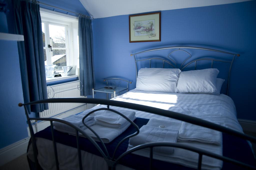 Hotel The Three Horseshoes Alton  Pokoj fotografie