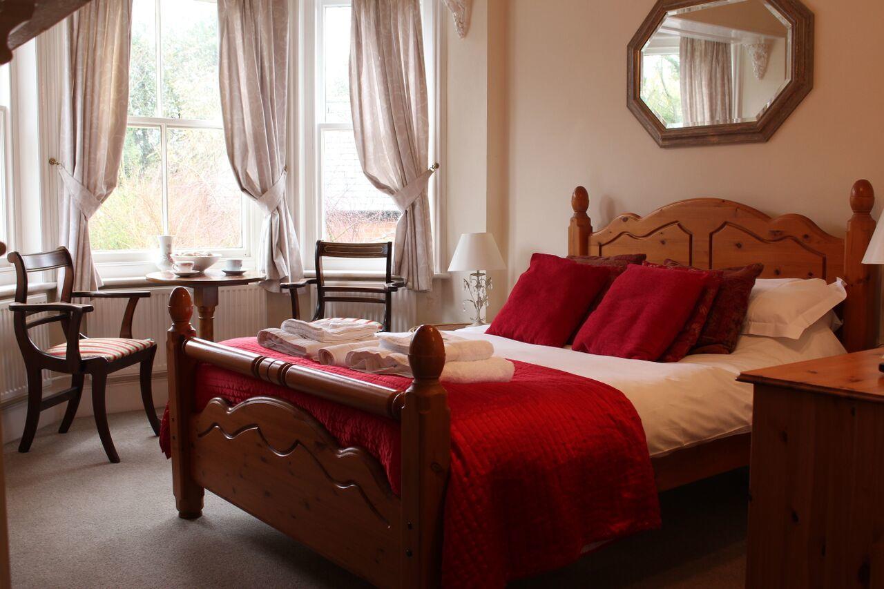 Hotel The Three Horseshoes Alton  Exteriér fotografie