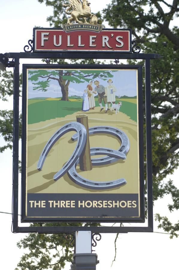 Hotel The Three Horseshoes Alton  Exteriér fotografie